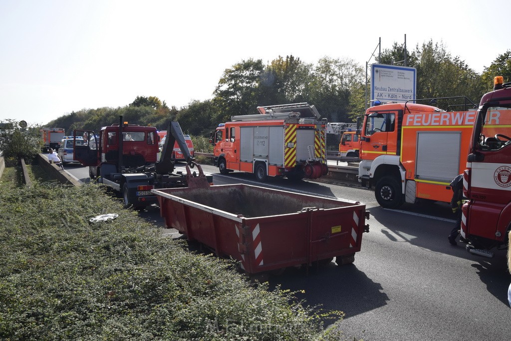 Schwerer VU PKlemm A 57 Rich Innenstadt Hoehe Koeln Chorweiler P097.JPG - Miklos Laubert